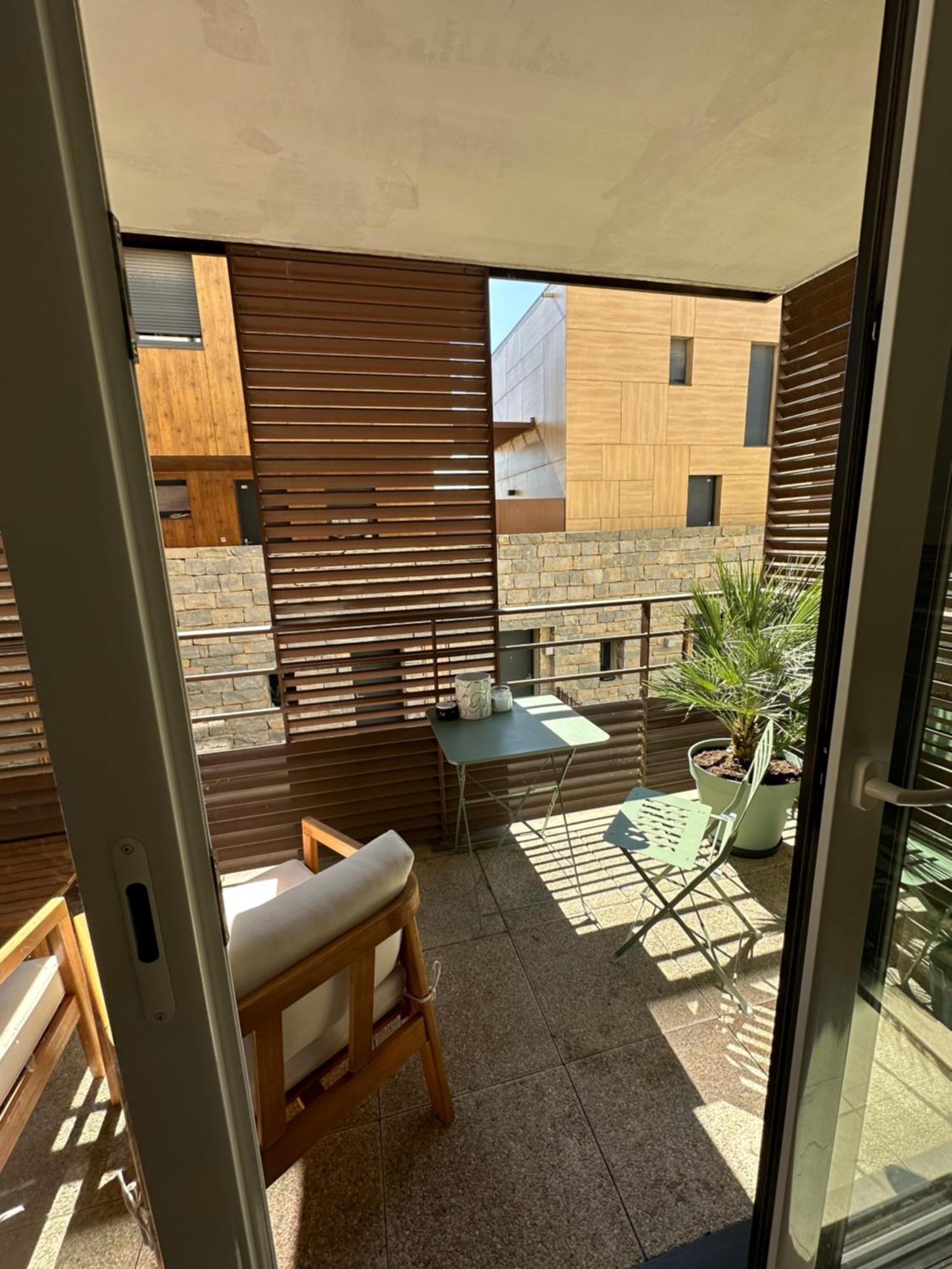 Appartement Charmant Au Porte De Montpellier 圣让德韦达 外观 照片