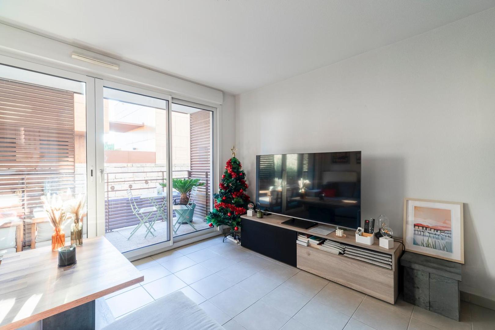 Appartement Charmant Au Porte De Montpellier 圣让德韦达 外观 照片